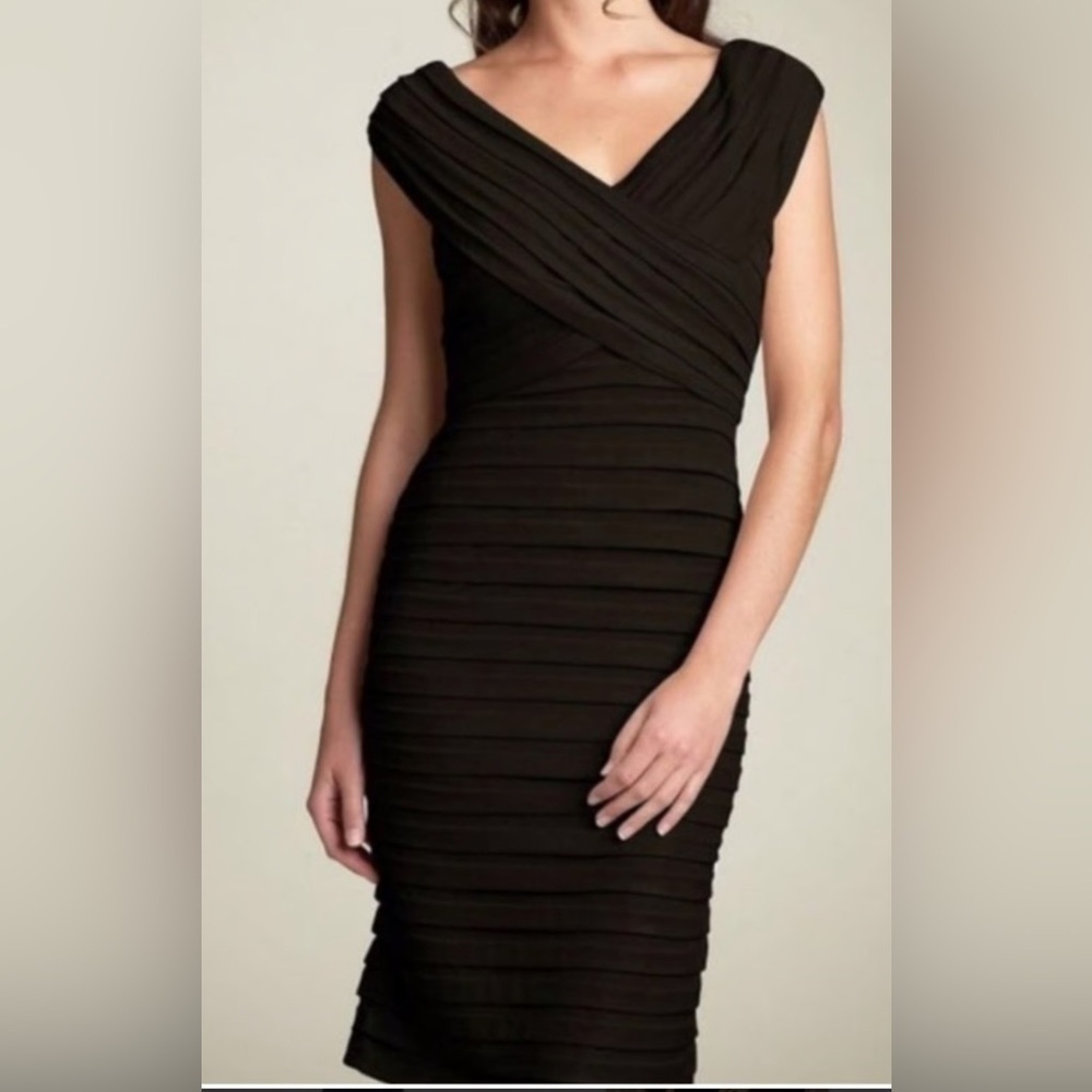 Tadashi Chocolate Brown Bandage Sheath Dress | Elegant Cocktail | Size medium
